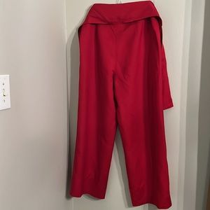 #149Annie Alexander Red pants size 10 waist 55’. 55% linen 45% rayón